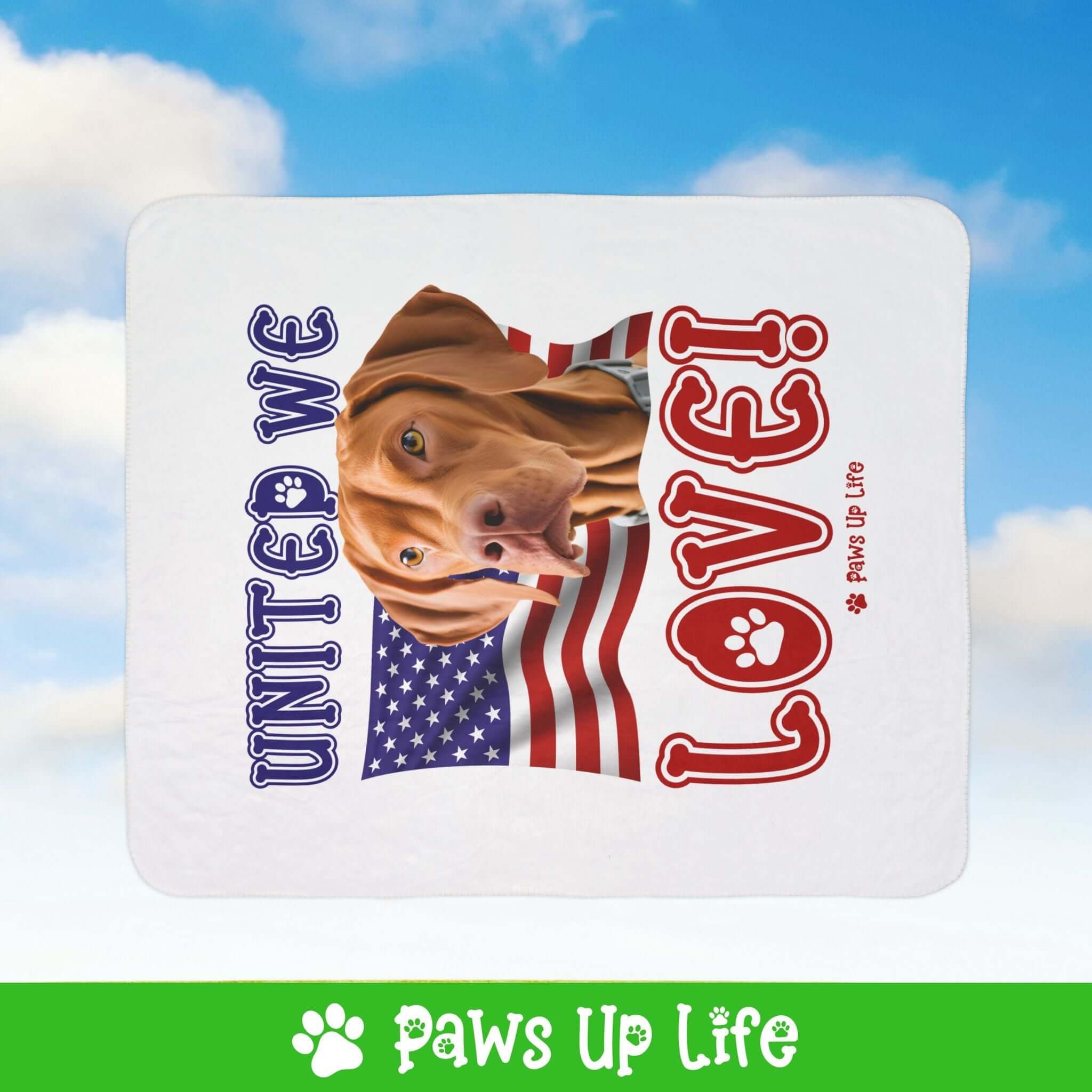 "United We Love" Vizsla Patriotic Fleece Sherpa Blanket - Perfect for Snuggling and Cozy Napping