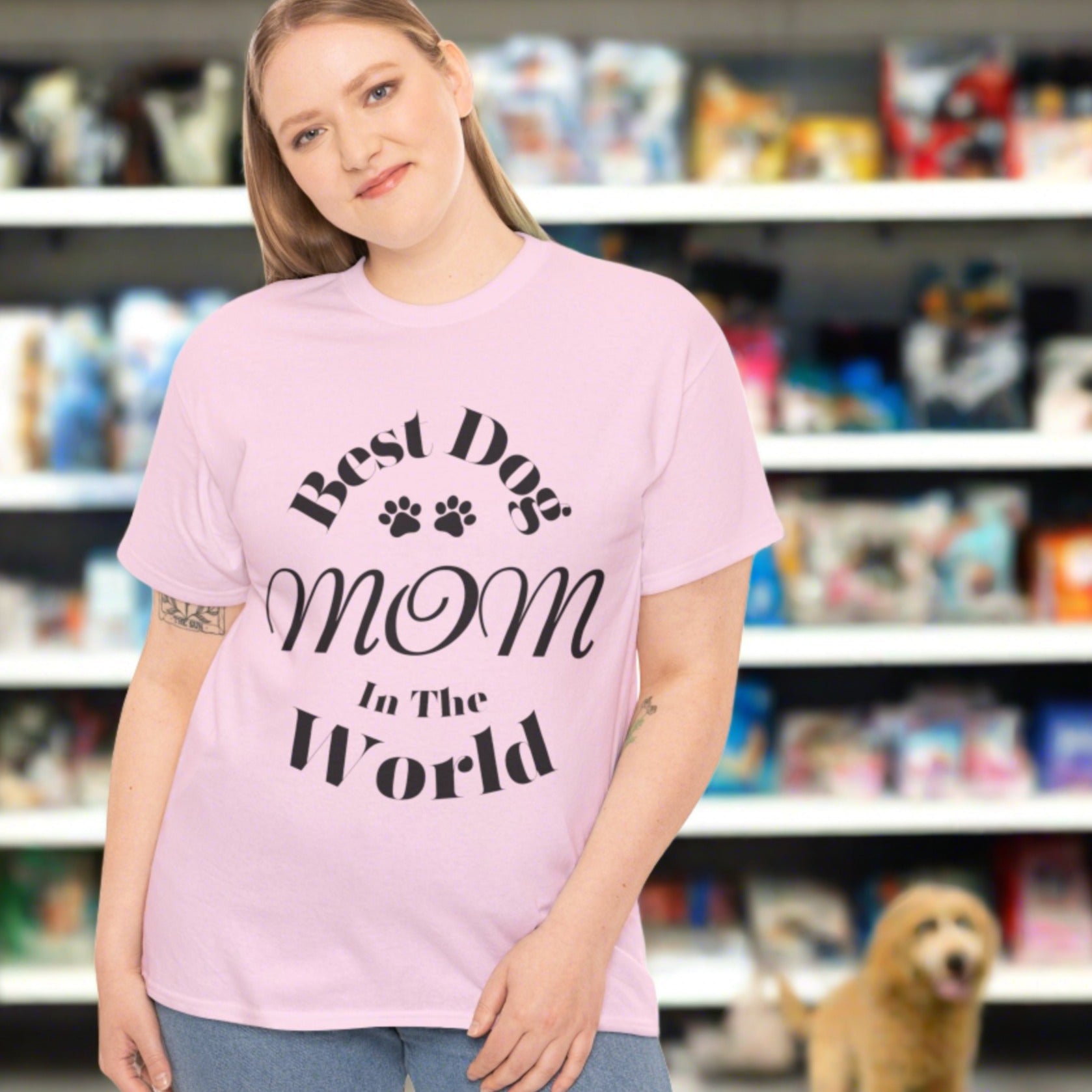 Best Dog Mom In The World T-Shirt: Perfect Gift for Pet Lovers | Comfortable Tee for Proud Fur Moms Unisex Heavy Cotton Tee